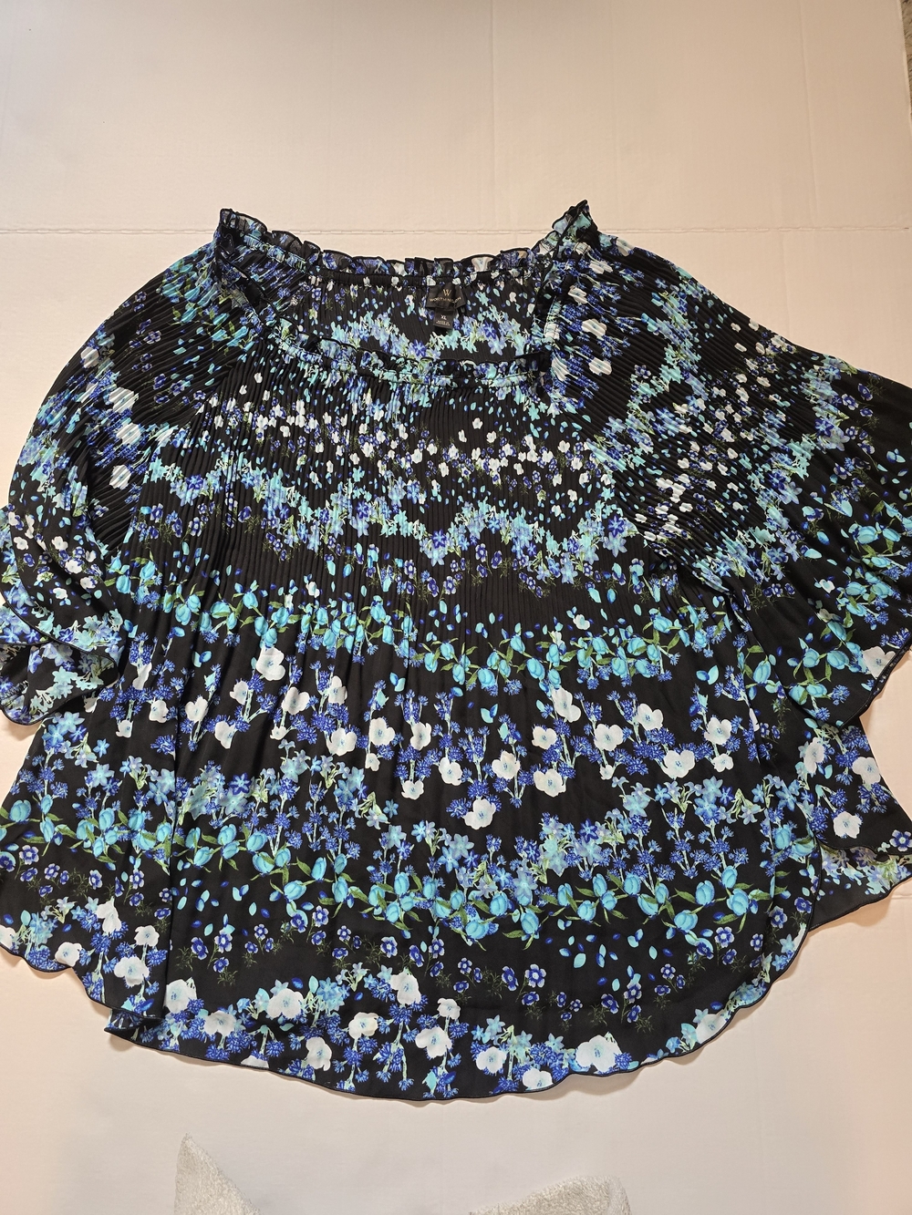 Worthington Black Floral Pleated Blouse with Blue & Green Accents